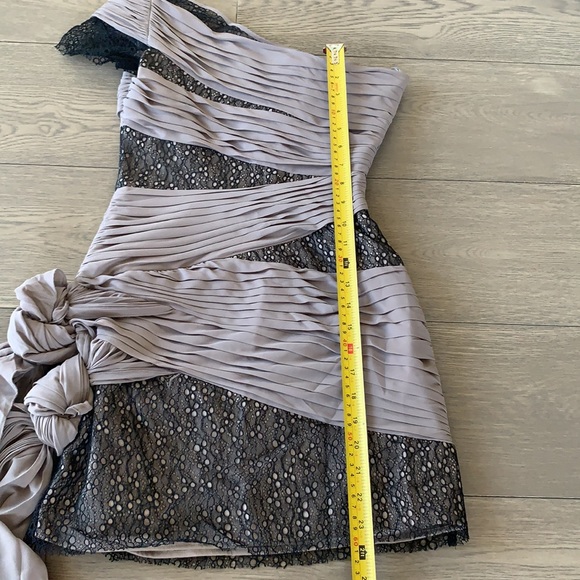 BCBG Runway event party grad dress size 0 - Picture 5 of 7